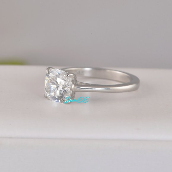 3.0CT NEW 925 STERLING SILVER CUSHION CUT WEDDING ENGAGEMENT DIAMOND RING - Picture 3 of 10